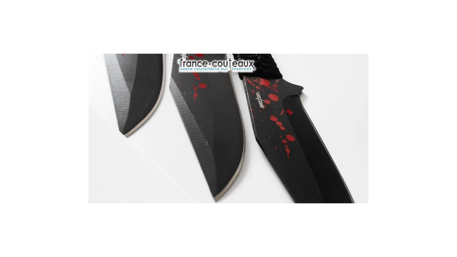 3 Couteaux De Lancer Perfect Point Zombie Blood 3 3 Couteaux De Lancer Perfect Point Zombie Blood
